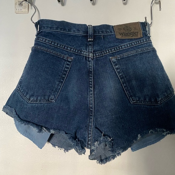Levi’s Wrangler Shorts - Picture 3 of 3